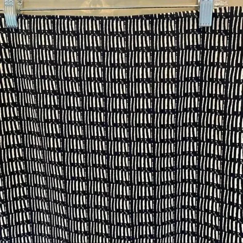 Adrianna Papell pencil skirt